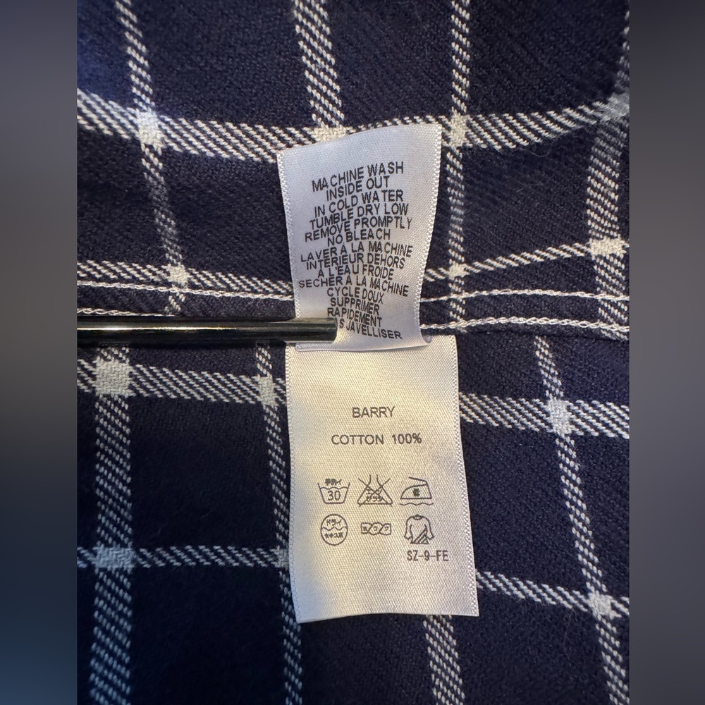 Frank & Eileen Navy and White Checkered Shirt in Style “Barry” Size Small - Picture 6 of 6